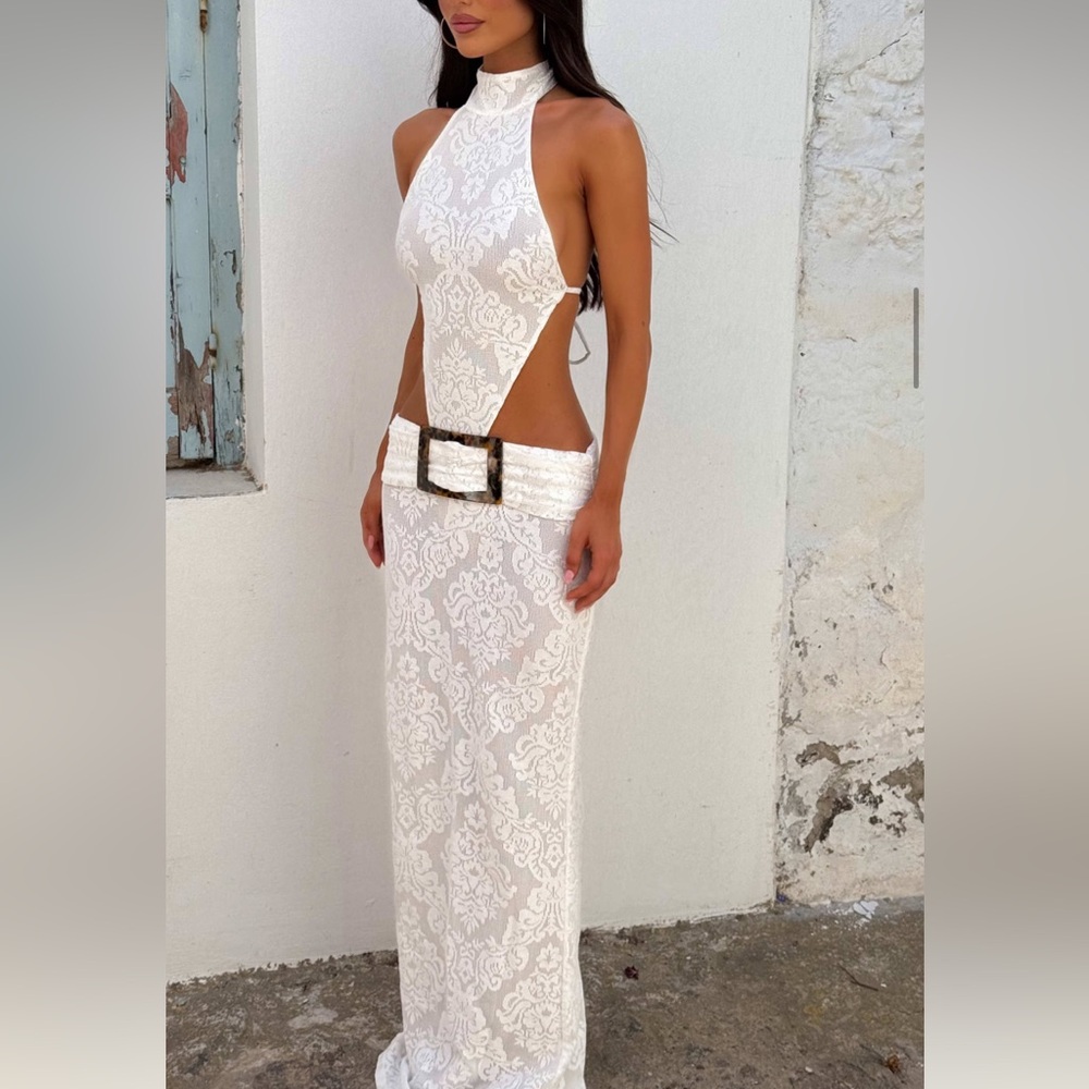 Chic Backless White Lace Dress